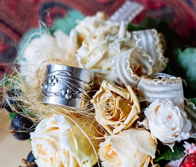 新藝術禾草與果實銀餐巾環 - 西洋古董