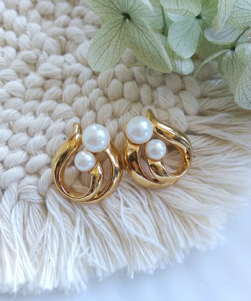 Vintage Jewelry 西洋古董飾品 AVON 優雅 對稱雙珠  針式耳環