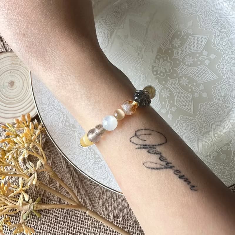 氣質骨幹石花朵彈性手鍊