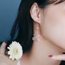 【極光-銀雪白】垂墜耳環 | 水晶花飾品