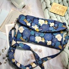 棉麻布料厚棉深藍底藍白花朵兔款兩層蓋式拉鍊袋-電子書保護套