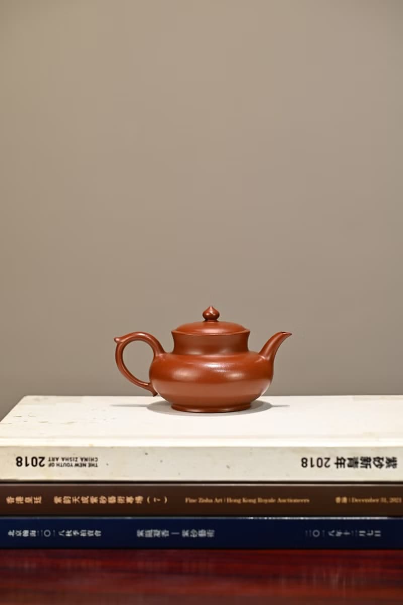 飲悅全手工 容量180cc朱泥作品豐潤俊美線條流暢流把