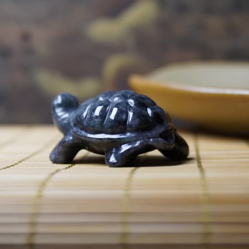 【吉祥‧長壽】烏雞翡翠烏龜 | 天然緬甸A貨翡翠 |  送禮