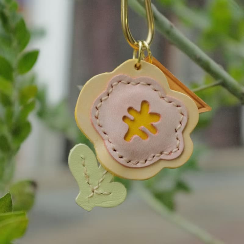 有錢花鑰匙扣真皮包包掛飾