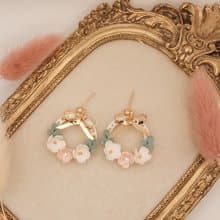 雪映花圈/軟陶耳環/手工耳環 耳針耳夾 金色聖誕