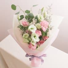粉綠洋桔梗花束