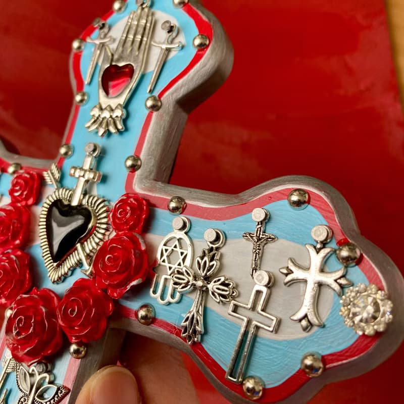 ミラグロクロス　十字架　ウォールアート　ウォールデコレーション　壁飾り