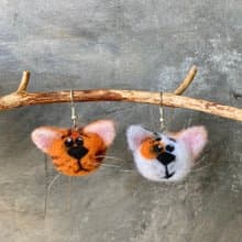 女款可愛貓咪耳環 針刺氈毛貓 手工動物飾品