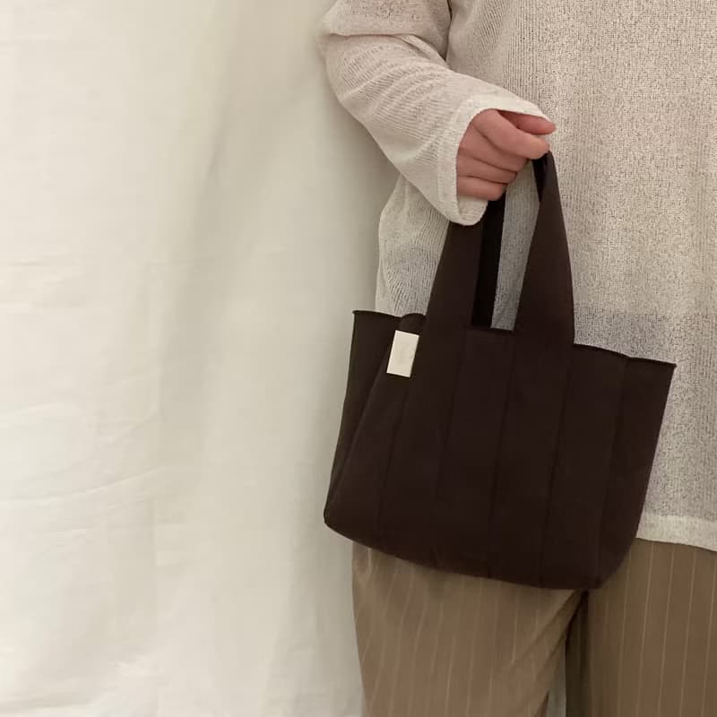 Weave_Medium tote_choco (4colors)