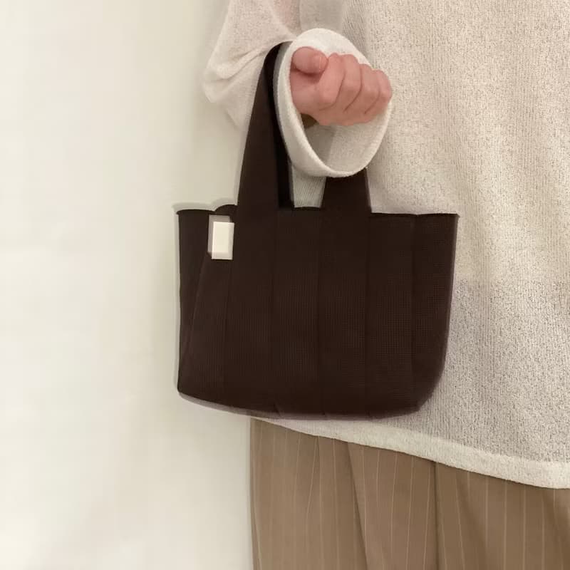 Weave_Medium tote_choco (4colors)