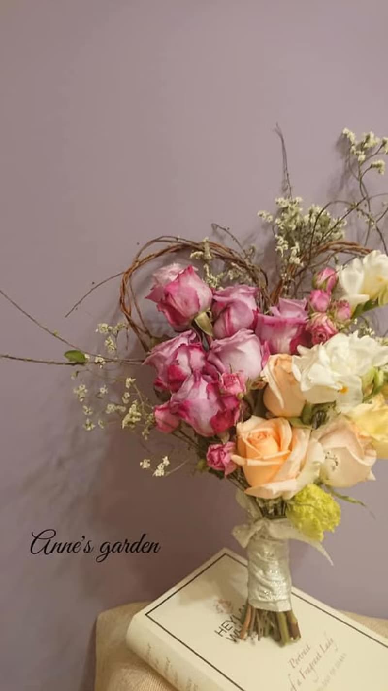 心型架構花束