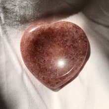 紅草莓晶心形小碟 帶彩 擺件 水晶 雕件 天然原石 水晶原礦
