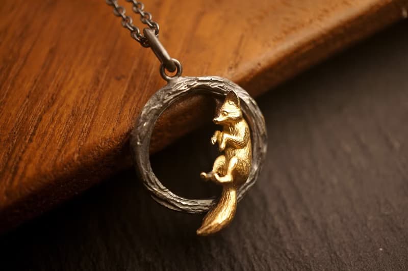 9K金 樹枝上的小狐狸(不包括銀鏈)