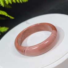 獨特阿拉善瑪瑙手鐲53MM 玉化漸變粉戈壁彩玉手環 力量堅強熱情