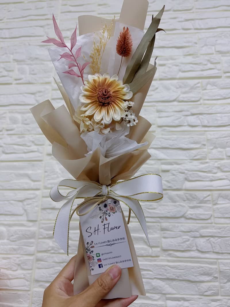 畢業花束 韓式花束/單支花束/乾燥花束