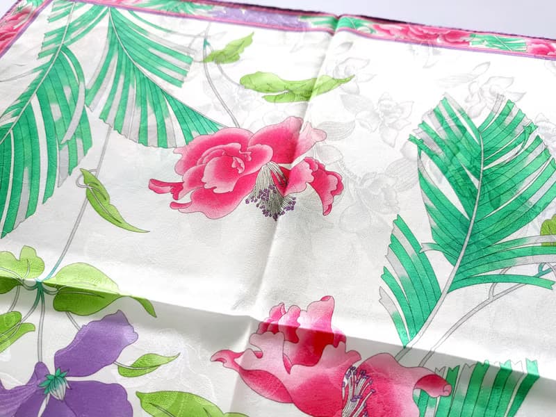 Leonard Vintage Scarf Floral Botanic Christmas Gifts for Her 23 x 23 inches