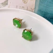 【西洋古董飾品】翠綠極致  綠色優雅萊茵石 切鑽絕美  耳環 耳針