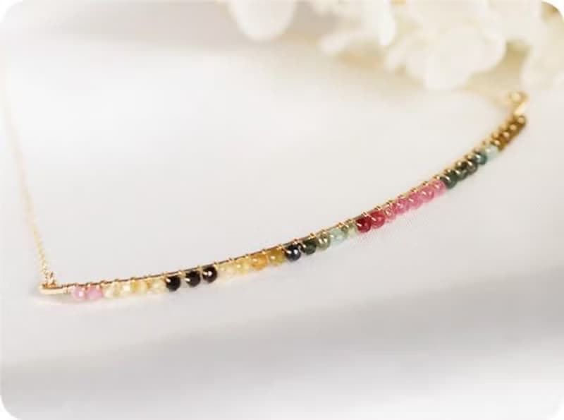 春らしい カラフルトルマリンの スマイル バーネックレス 10月誕生石