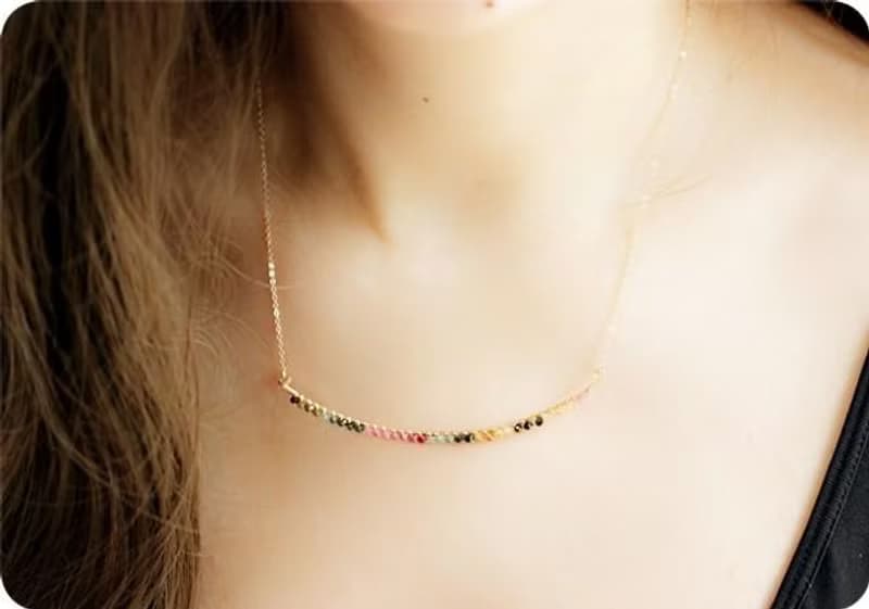 春らしい カラフルトルマリンの スマイル バーネックレス 10月誕生石