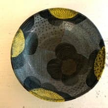 花。紋陶製圓盤-深盤_陶器餐盤