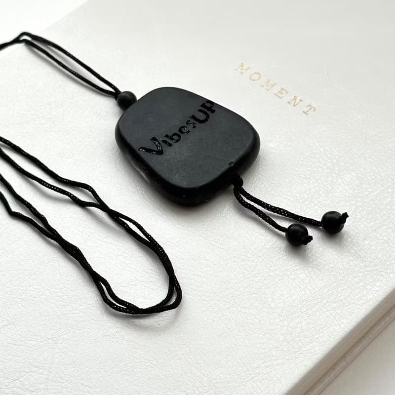 【冷靜】黑石祝福石塊項鏈 健康 加油| 防小人 安全感 勇氣