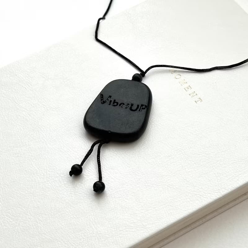 【冷靜】黑石祝福石塊項鏈 健康 加油| 防小人 安全感 勇氣