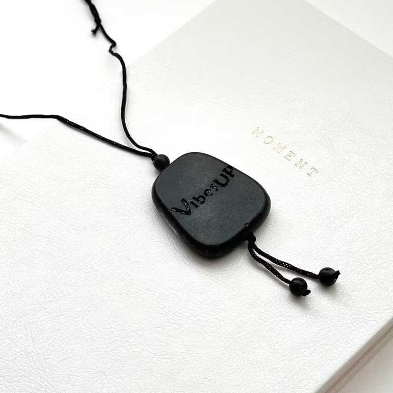 【冷靜】黑石祝福石塊項鏈 健康 加油| 防小人 安全感 勇氣