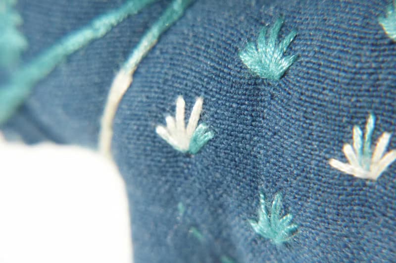 手工刺繡棉麻藍染鑰匙圈 大宅門風鑰匙圈-森林大象 喜馬拉山氂牛