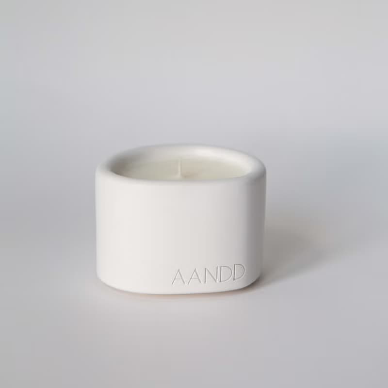 The Pond Candle | 寧靜薰衣草 | 手工水泥香氛蠟燭