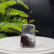 精品天然巴西老料四季幽靈水晶吊墜項錬冰透凈體山景無事牌梯形
