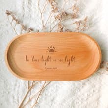 在光中得見光櫸木實木托盤置物盤/福音產品/受洗禮物/基督教禮品