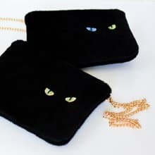 黒猫ショルダーバッグ　猫の目刺繍　フェイクファー