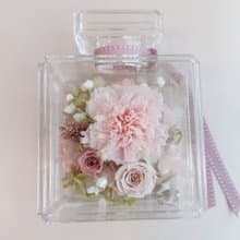 永生花康乃馨香水瓶 情人節生日工商企業贈品課程七夕情人節花束
