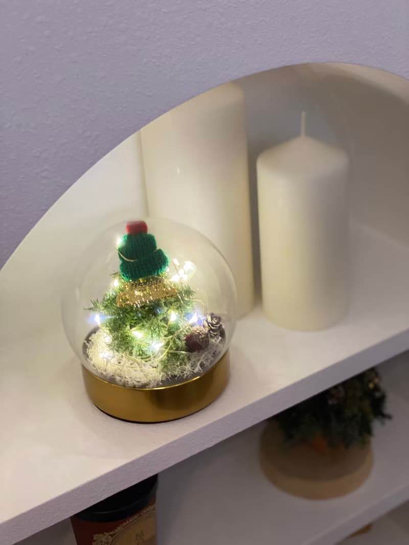 快速出貨! 聖誕禮盒 交換禮物 不凋雪松 雪白耶誕樹玻璃球 (夜燈