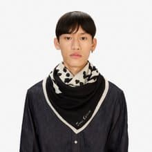 【INOUI EDITIONS】FELINE 羊毛方巾100 - 黑