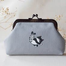 小睡貓魚口金包/化妝包/錢包(賓士貓魚)_手工