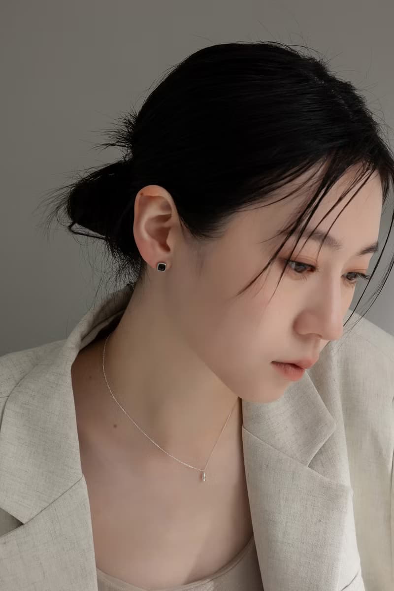 【熱銷推薦】極簡方形。黑瑪瑙耳環