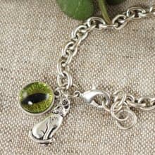 Olive Green Glass Cat Eye Evil Eye Silver Cat Kitten Protection Bracelet Jewelry