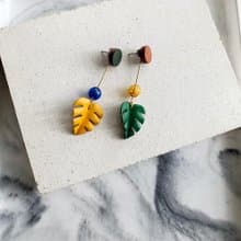 泡泡龜背芋耳飾_玻璃+皮革染色