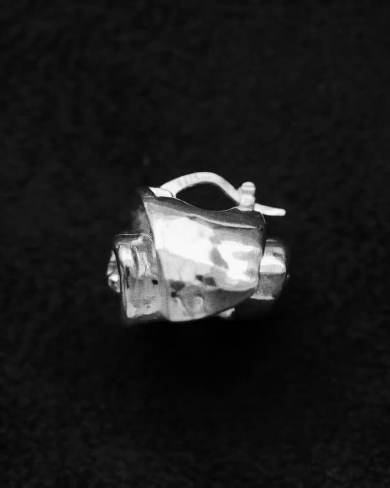 Abyss Coil Earrings | 蜷幽耳環