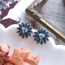 Vintage Jewelry 西洋古董飾品 小巧 小雛菊 小花卉 針式耳環