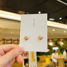【防敏感皮革耳環】雙色結-黃拼粉紅色