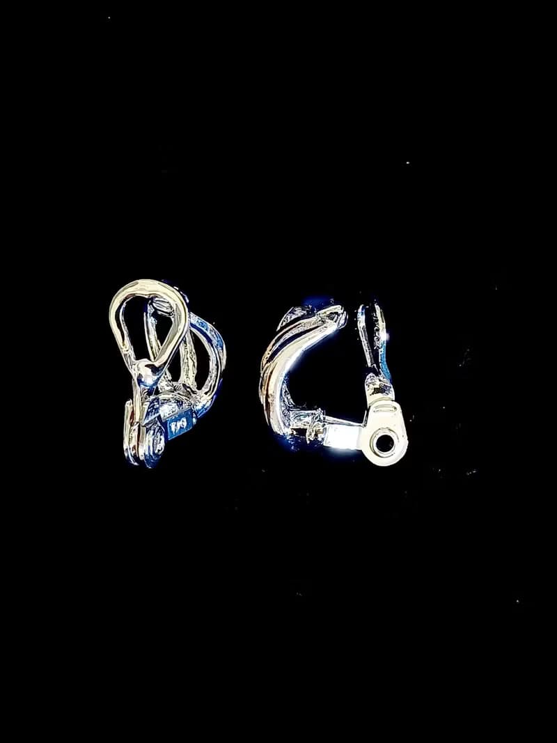 vintage jewelry  TJG 典雅簡約銀色線條 夾式耳環