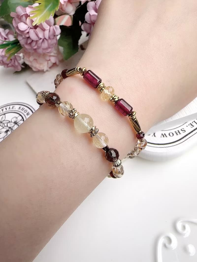 心忱-石榴石 黃水晶 黑金超黃銅細手鍊