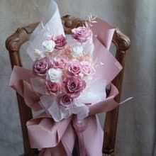 12朵玫瑰花 求婚告白 少女配色 頂級永生玫瑰花花束 韓式包裝花束