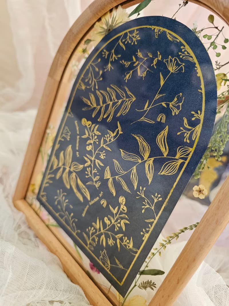 【手足押花】燙金寶寶紀念框 | 彌月禮 | 獨家櫸木框