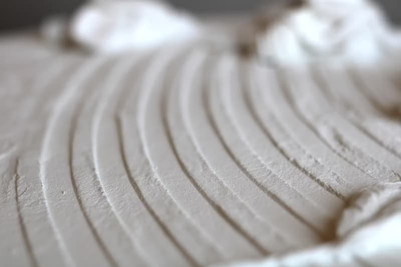 White roses 3d painting, textured wall art, minimalist floral painting