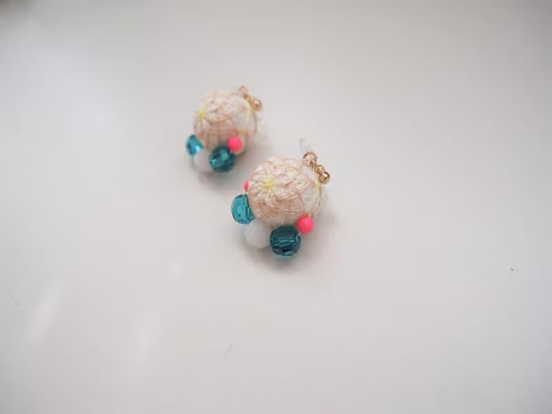 tachibanaya Lotus Japanese TEMARI Jewelry earrings 日本的傳統工藝 手鞠球 刺繡 耳環
