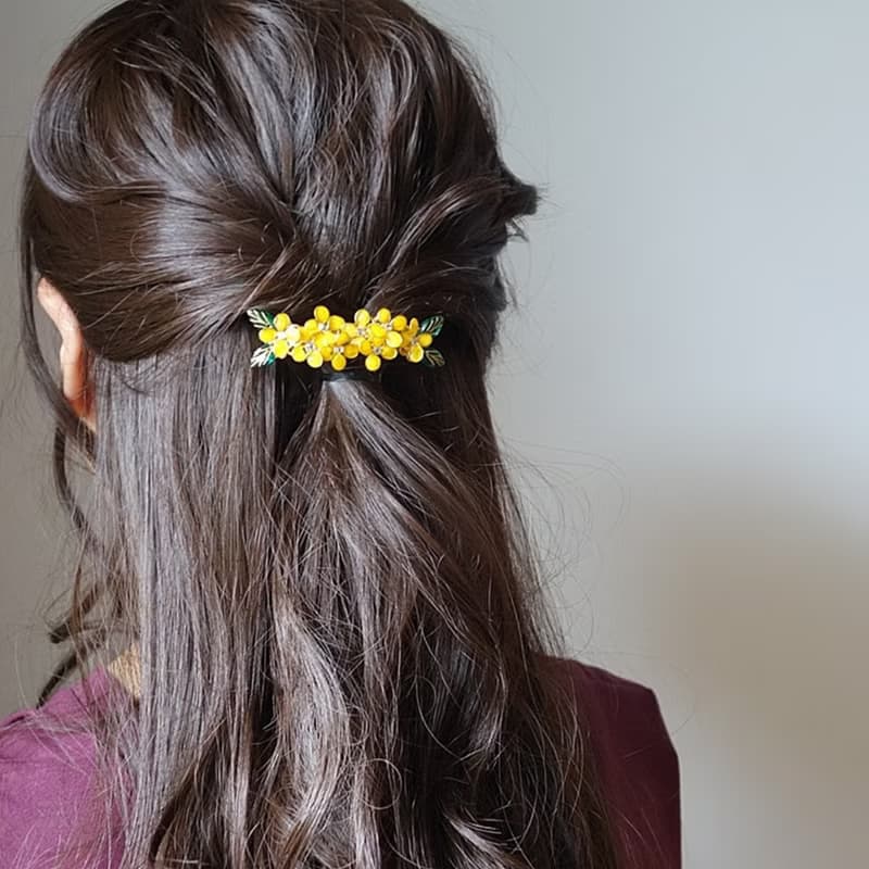 金木犀とリーフのバレッタ　秋のヘアアクセサリー