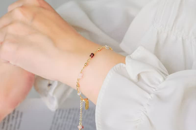 人緣 x 碧璽 白水晶 石英石 粉晶 粉 黃銅 K金【繁星點點】手鍊